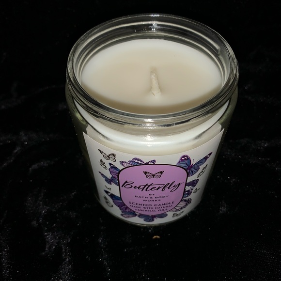 BBW butterfly single wick candle NWT - Picture 2 of 3